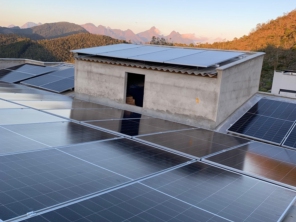 Foto de Aluísio & Cia solar em Teresópolis, RJ por Solutudo