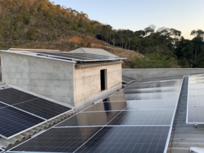 Foto de Aluísio & Cia solar em Teresópolis, RJ por Solutudo