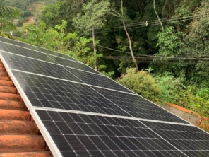 Foto de Aluísio & Cia solar em Teresópolis, RJ por Solutudo