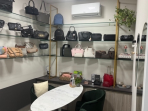 Foto de Neurótica da Bolsa em Bauru, SP por Solutudo