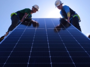 Foto de Ilhasolar Energia Solar em Ilhabela, SP por Solutudo