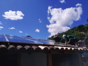 Foto de Ilhasolar Energia Solar em Ilhabela, SP por Solutudo