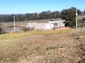 Foto de Jean Jardineiro - Roçagem de terreno em Botucatu, SP por Solutudo