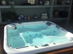 Foto de Amazon SPA - Loja Batel em Curitiba, PR por Solutudo