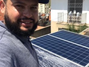 Foto de L Solar Energia em Itacaré, BA por Solutudo