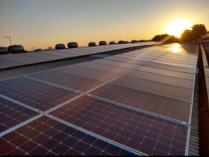 Foto de L Solar Energia em Itacaré, BA por Solutudo