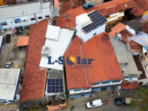 Foto de L Solar Energia em Itacaré, BA por Solutudo