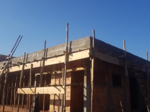 Foto de JL Construções e Engenharia em Paranapanema, SP por Solutudo