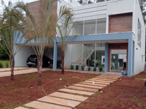 Foto de JL Construções e Engenharia em Paranapanema, SP por Solutudo