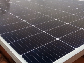 Foto de Plataforma Solar em Artur Nogueira, SP por Solutudo