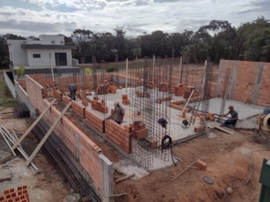 Foto de DF construções civil em Pardinho, SP por Solutudo