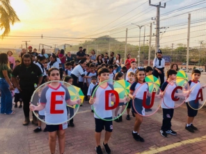 Foto de Escola Educar em Parauapebas, PA por Solutudo