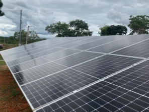Foto de Station1 Energia Solar em Diamantina, MG por Solutudo