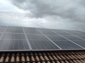 Foto de Sun Lux Energia em Jataí, GO por Solutudo