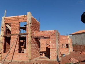 Foto de Engenharia, Obras, Arquitetura & Elétrica Solar em Avaré, SP por Solutudo