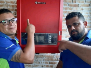 Foto de Energia Solar - Cardio House em Vila Velha, ES por Solutudo