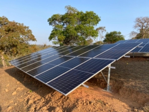 Foto de LUZ ENERGIA SOLAR FOTOVOLTAICA em Belo Horizonte, MG por Solutudo
