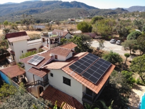 Foto de LUZ ENERGIA SOLAR FOTOVOLTAICA em Belo Horizonte, MG por Solutudo