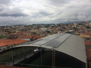 Foto de LUZ ENERGIA SOLAR FOTOVOLTAICA em Belo Horizonte, MG por Solutudo