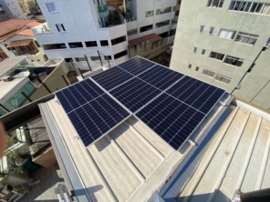 Foto de LUZ ENERGIA SOLAR FOTOVOLTAICA em Belo Horizonte, MG por Solutudo