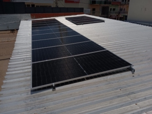 Foto de Protege Solar em Salinas, MG por Solutudo
