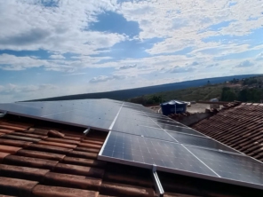 Foto de Protege Solar em Salinas, MG por Solutudo