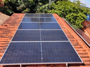 Foto de Protege Solar em Salinas, MG por Solutudo
