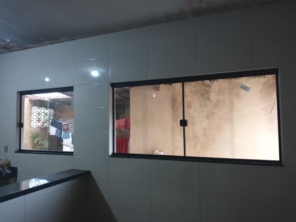 Foto de JR Vidros e Acessórios em Três Rios, RJ por Solutudo
