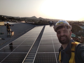 Foto de SolarTec Soluções em Energia em Porto Alegre, RS por Solutudo