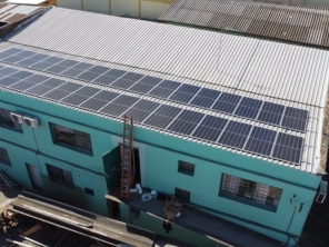 Foto de SolarTec Soluções em Energia em Porto Alegre, RS por Solutudo