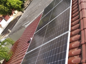 Foto de SolarTec Soluções em Energia em Porto Alegre, RS por Solutudo