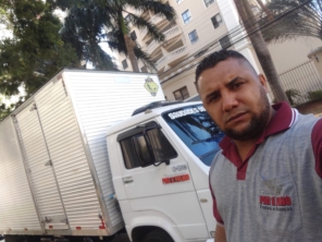 Foto de Transporte Pai e Filho em Goiânia, GO por Solutudo