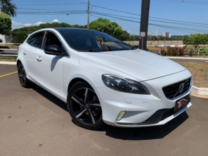 Foto de SR Motors em Bauru, SP por Solutudo