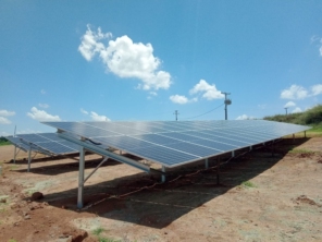 Foto de Fotonvolts em Varginha, MG por Solutudo