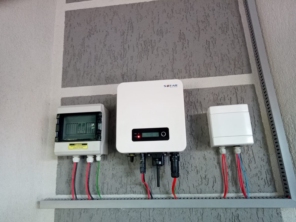 Foto de Fotonvolts em Varginha, MG por Solutudo