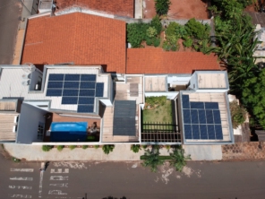 Foto de DH SOLAR em Iturama, MG por Solutudo