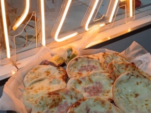Foto de Pizzaria Salomão  - Pizzaria e Esfiharia em Botucatu, SP por Solutudo