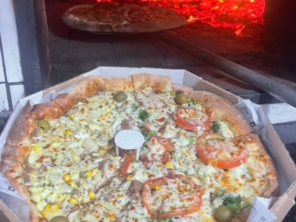 Foto de Pizzaria Salomão  - Pizzaria e Esfiharia em Botucatu, SP por Solutudo