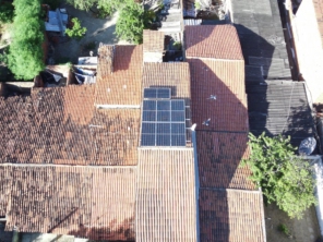 Foto de Solar Energy Qualidade e Eficiência em Fortaleza, CE por Solutudo