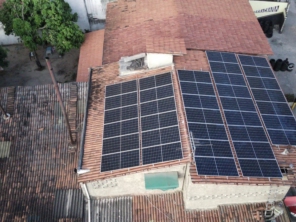 Foto de Solar Energy Qualidade e Eficiência em Fortaleza, CE por Solutudo