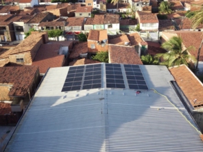 Foto de Solar Energy Qualidade e Eficiência em Fortaleza, CE por Solutudo