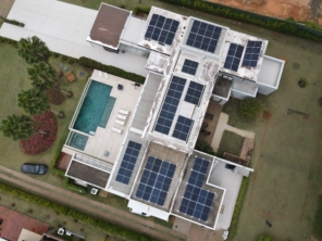 Foto de Life Sun Energia Solar em Barueri, SP por Solutudo