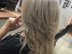 Foto de Sissa's Beauty Studio Hair em Jundiaí, SP por Solutudo