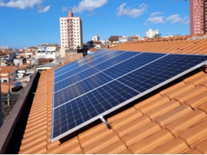 Foto de Albieri energia solar Penha em São Paulo, SP por Solutudo