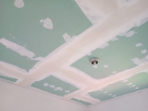 Foto de Malta Design - Ambientes em Gesso em Botucatu, SP por Solutudo