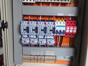 Foto de Tecpower Engenharia Elétrica em Manhuaçu, MG por Solutudo