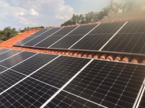 Foto de Ilumini Engenharia Sustentável em Brasília, DF por Solutudo