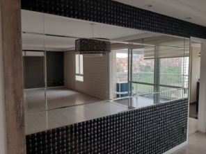 Foto de Design Plano Vidraçaria em Taboão da Serra, SP por Solutudo