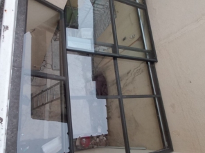 Foto de Design Plano Vidraçaria em Taboão da Serra, SP por Solutudo