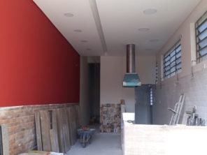 Foto de Trindade Reforma e Construção em Botucatu, SP por Solutudo